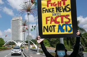 Malaysia: Repeal “fake news” emergency ordinance