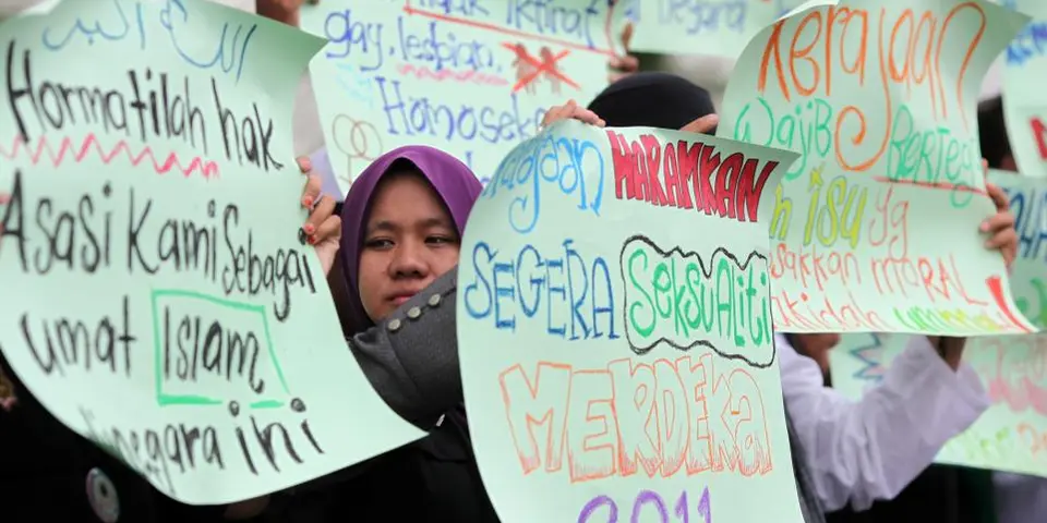 Malaysia turns towards democracy – but leaves LGBT rights behind