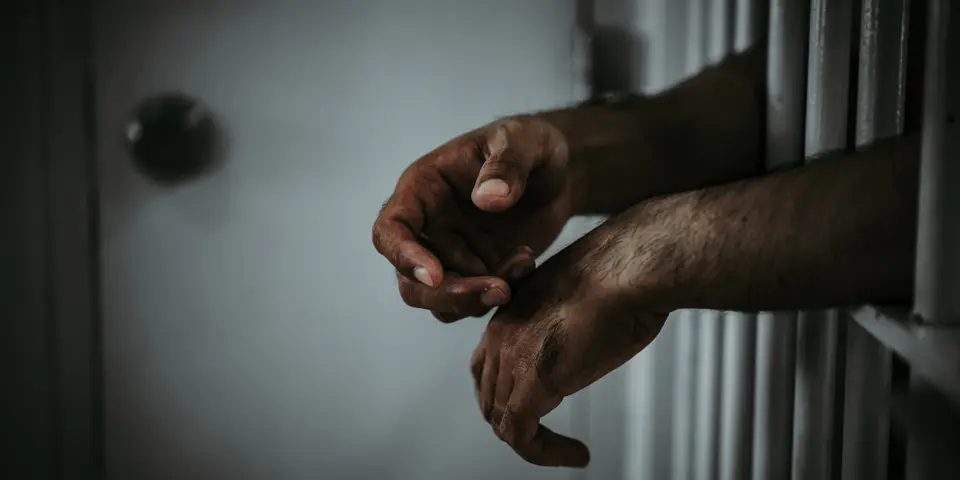 Thailand: Take immediate steps to release prisoners and ensure the health and safety of all those in detention facilities