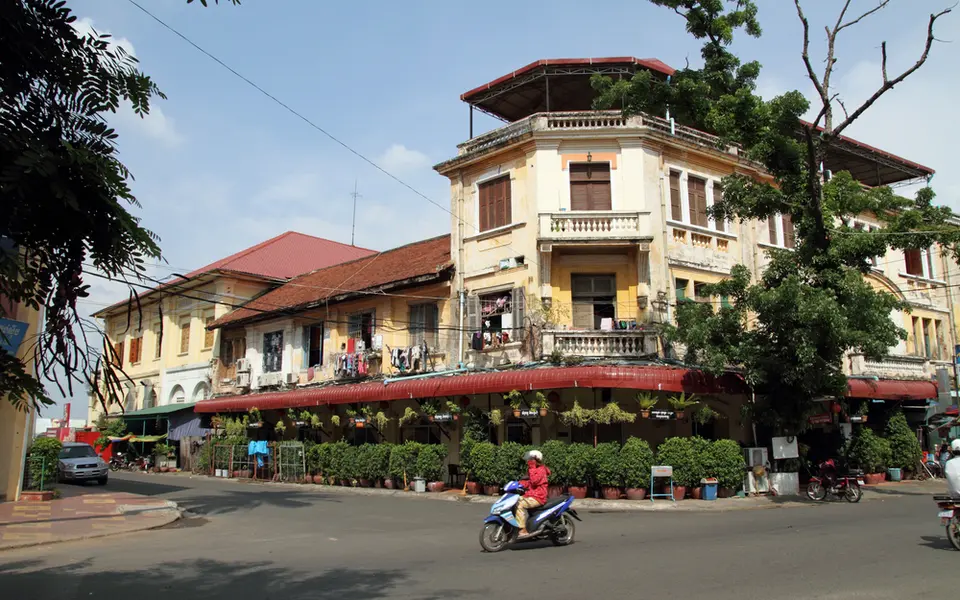 MPs warn against authoritarian turn of COVID-19 responses