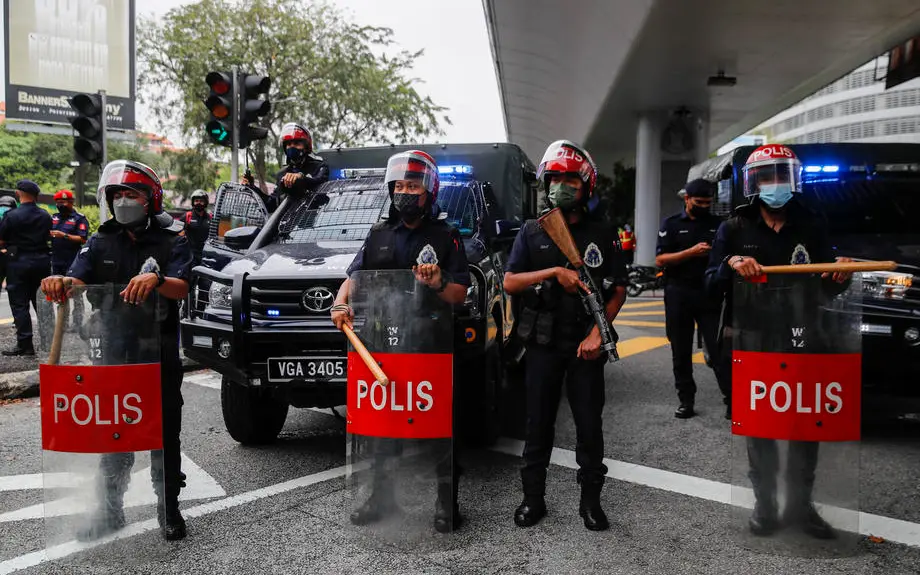 Malaysia: End harassment of opposition MPs and activists