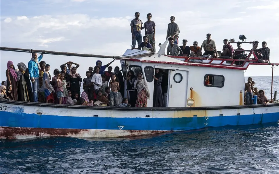 Southeast Asian MPs call on ASEAN member states and other countries in the region to rescue boat with up to 200 Rohingya refugees