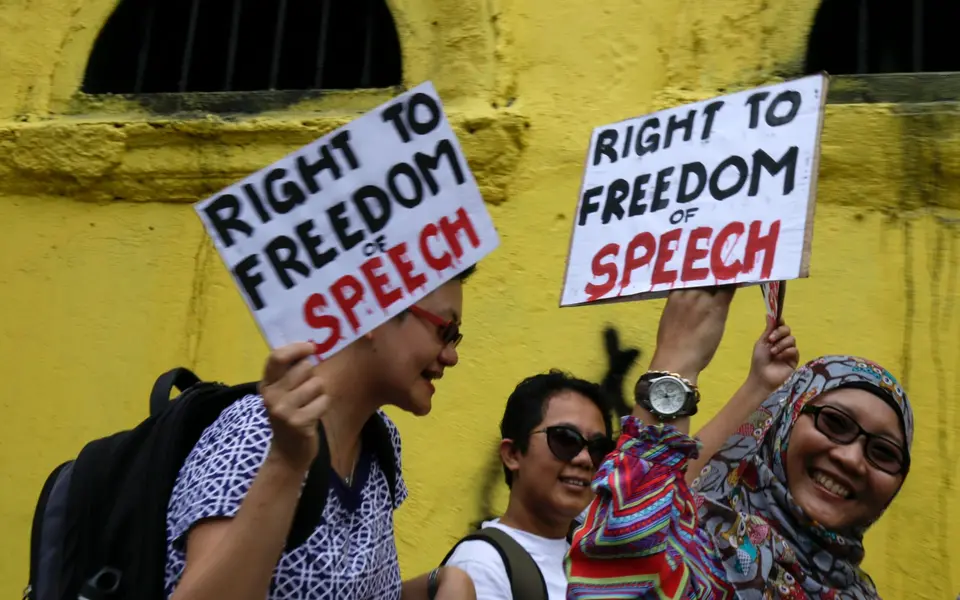APHR Denounces Arrest of Malaysiakini Journalist; Demands Press Freedom